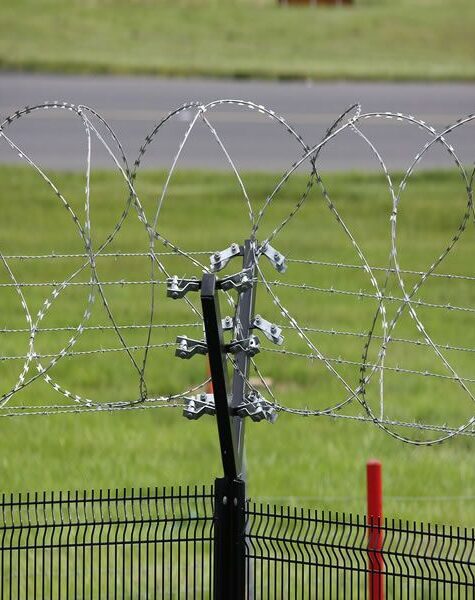 electric fence installation