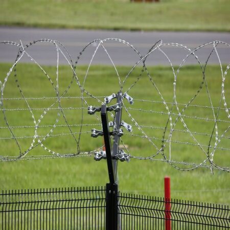electric fence installation