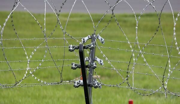 electricfence2 electric fence installation